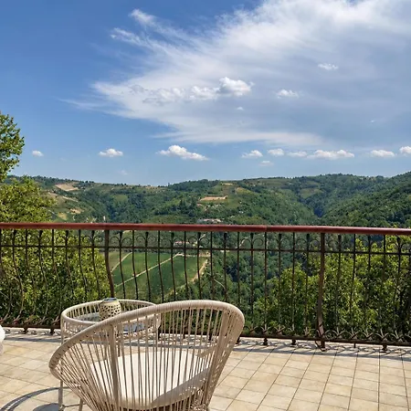 ベッド・アンド・ブレックファスト Casa Salvan 4*